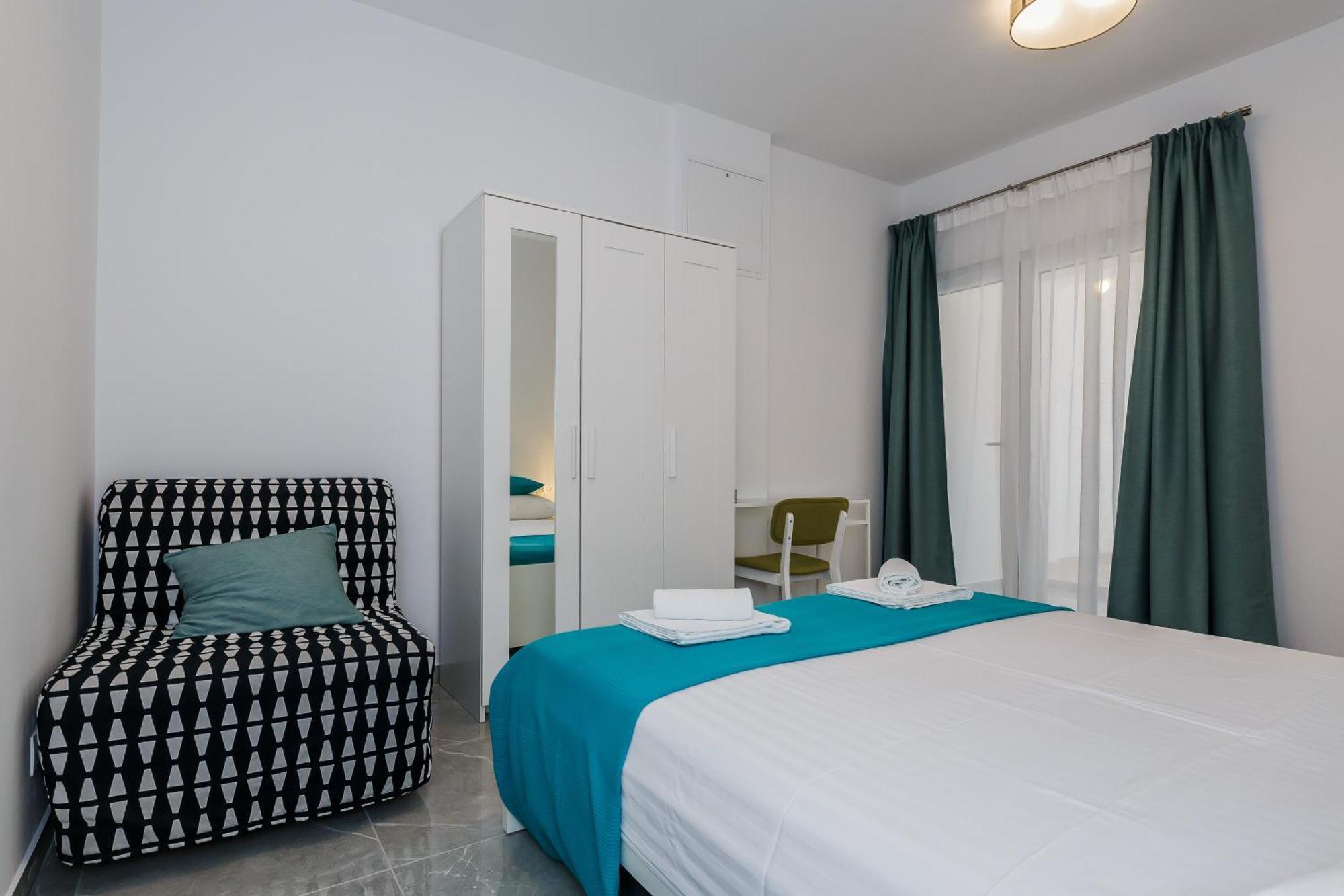 Apartmani Ujakovic Kaštela Kültér fotó