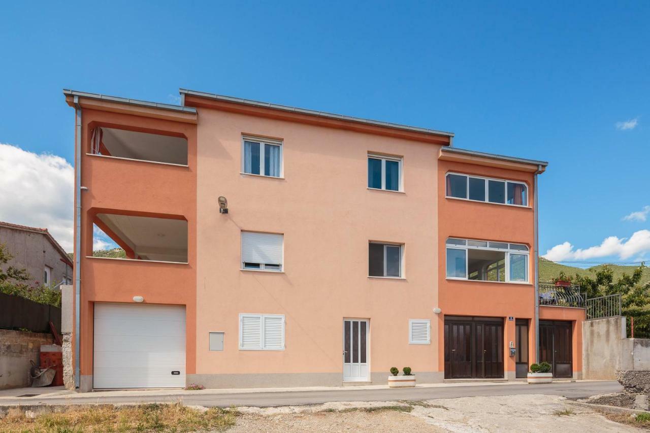 Apartmani Ujakovic Kaštela Kültér fotó
