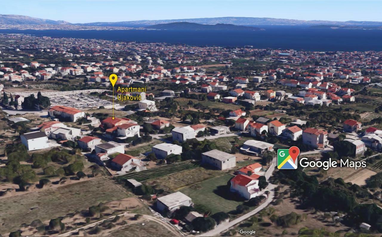 Apartmani Ujakovic Kaštela Kültér fotó