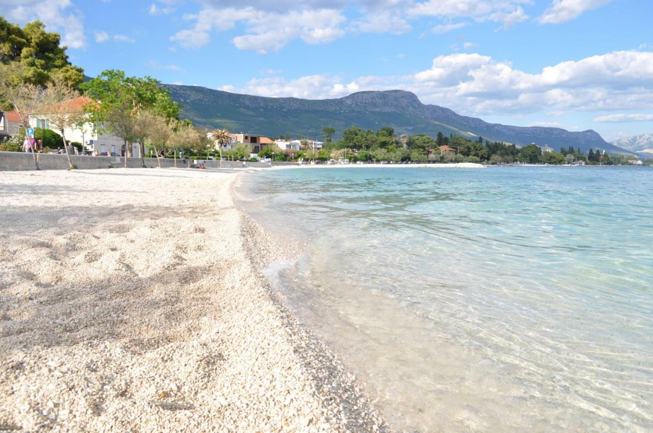 Apartmani Ujakovic Kaštela Kültér fotó